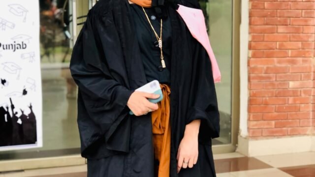 Hamna Shoukat